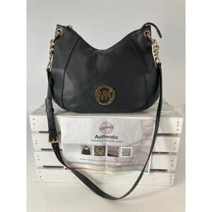 MICHAEL KORS MEDIUM SIZE BLACK PEBBLED LEATHER CROSSBODY BAG